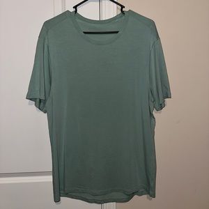 Lululemon 5 Year Basic Short Sleeve Size Large